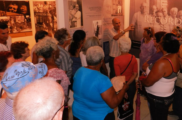 We Remember —The Holocaust and the Creation of a Living Community